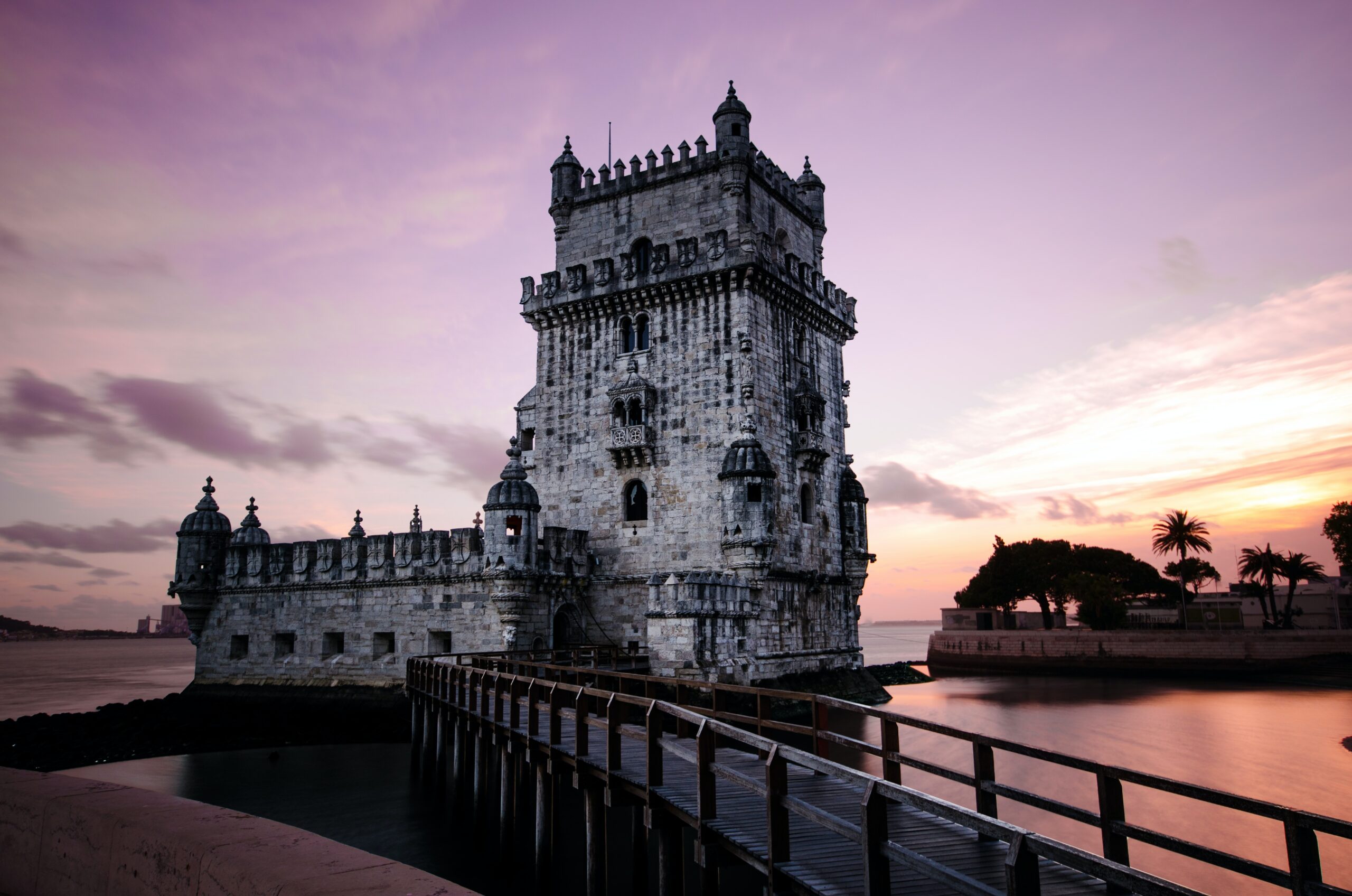 Belém Tower: The Symbol of the Age of Discovery in Lisbon