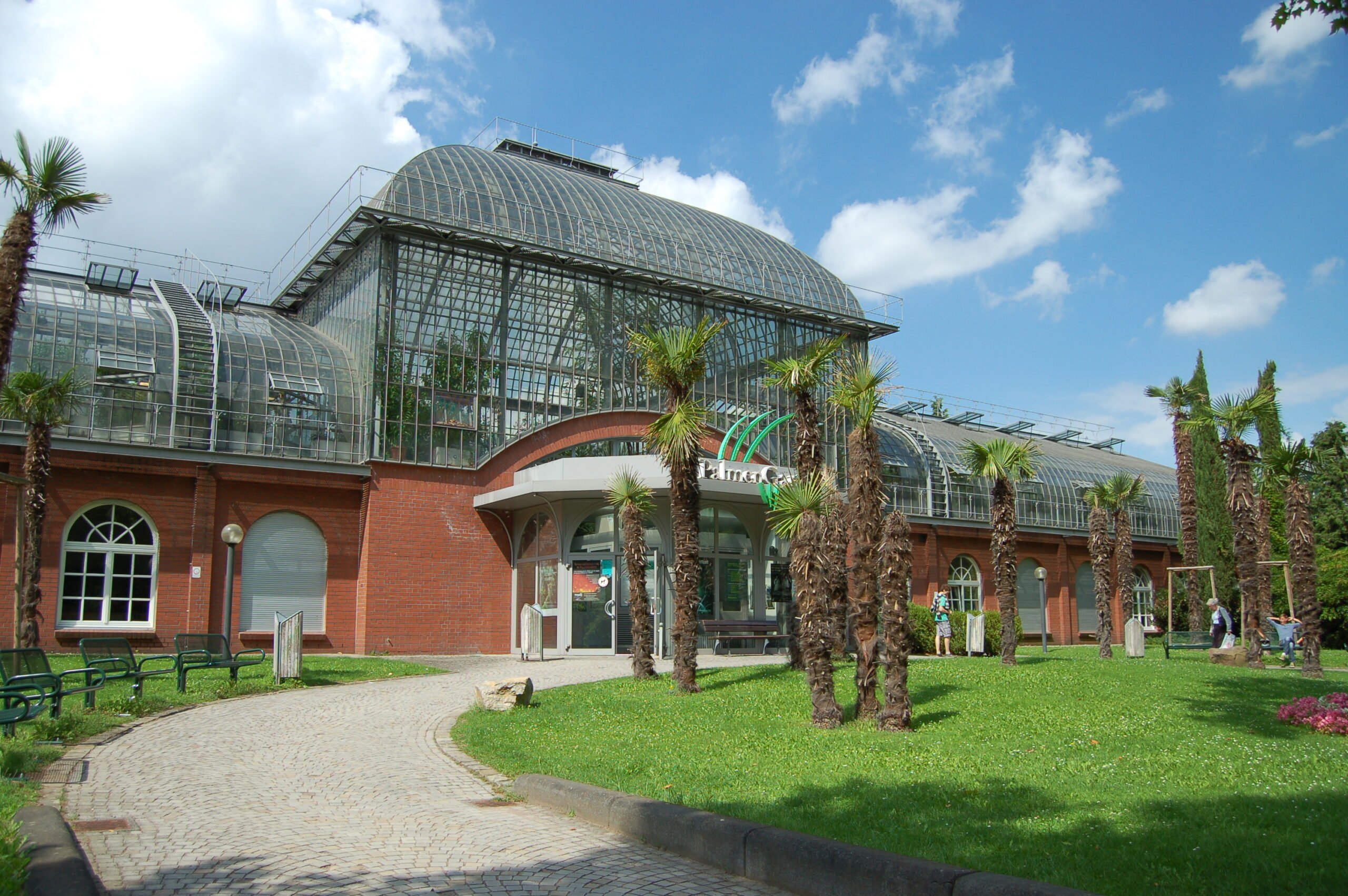 Palmengarten: The Famous Botanical Garden at the Heart of Frankfurt