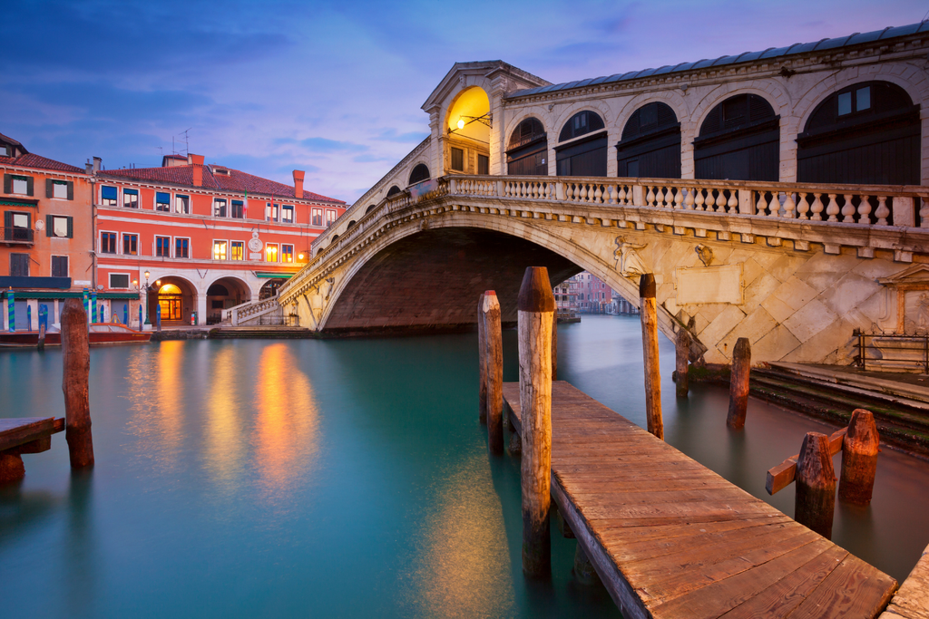Rialto bridge in Venice